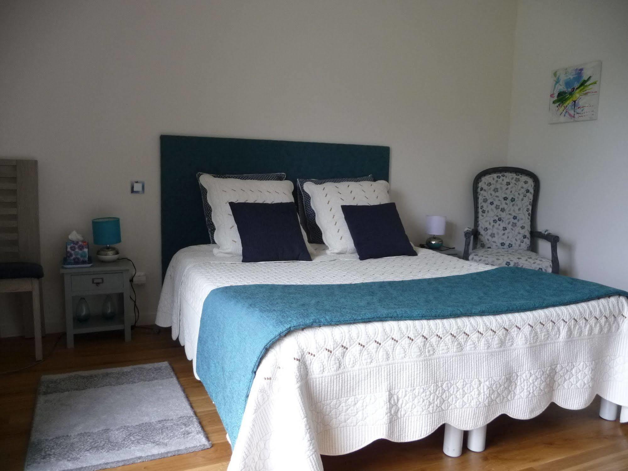 Le Jardin Aux Oiseaux Bed & Breakfast Férel Dış mekan fotoğraf