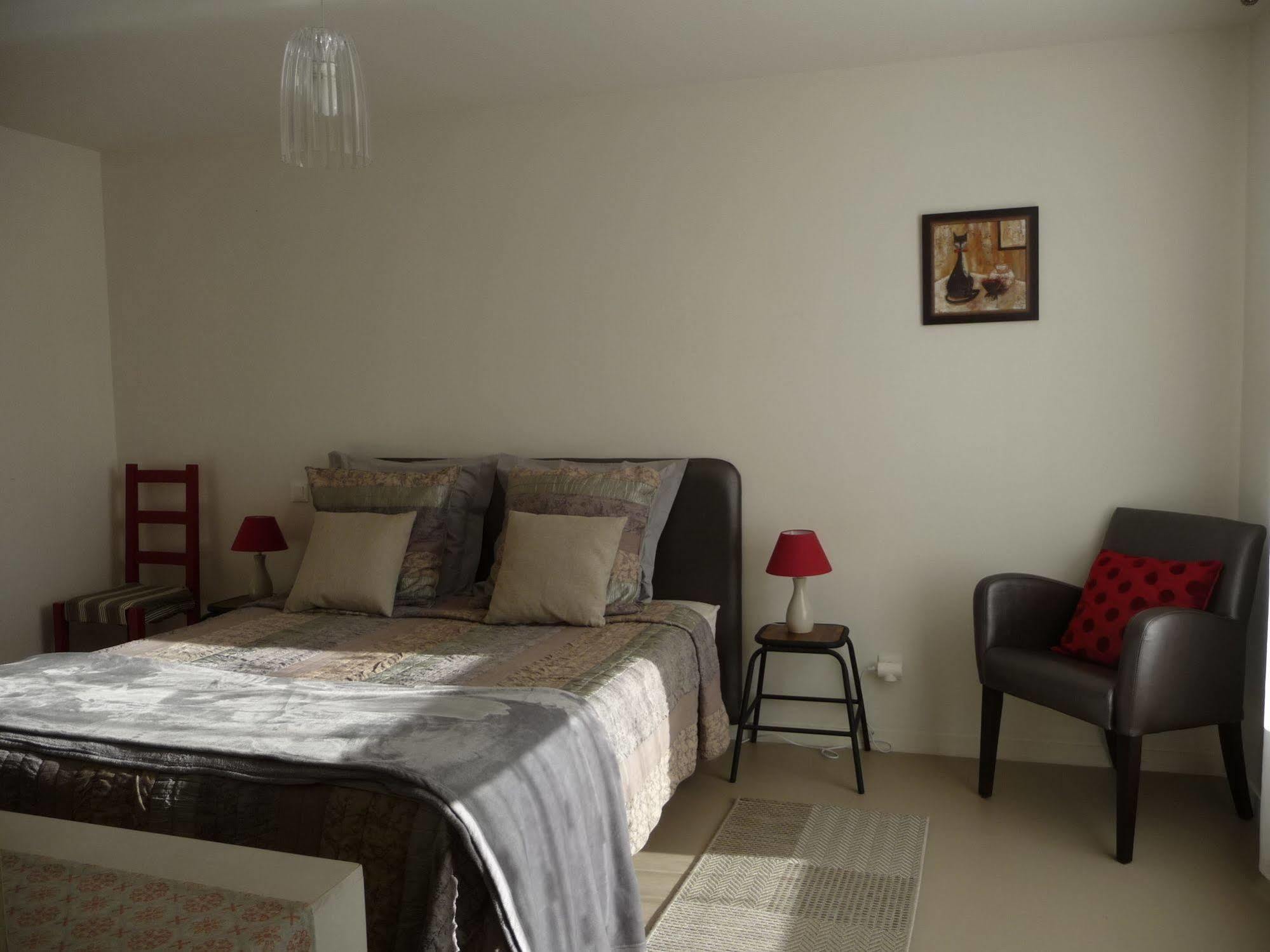 Le Jardin Aux Oiseaux Bed & Breakfast Férel Dış mekan fotoğraf