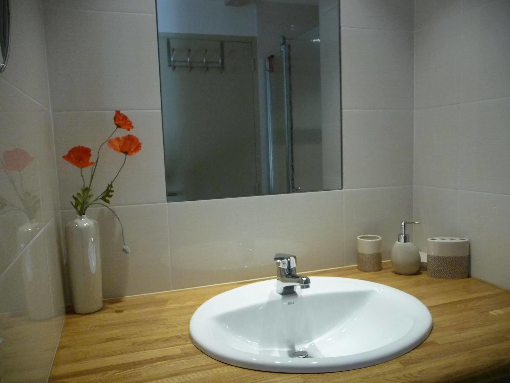 Le Jardin Aux Oiseaux Bed & Breakfast Férel Dış mekan fotoğraf