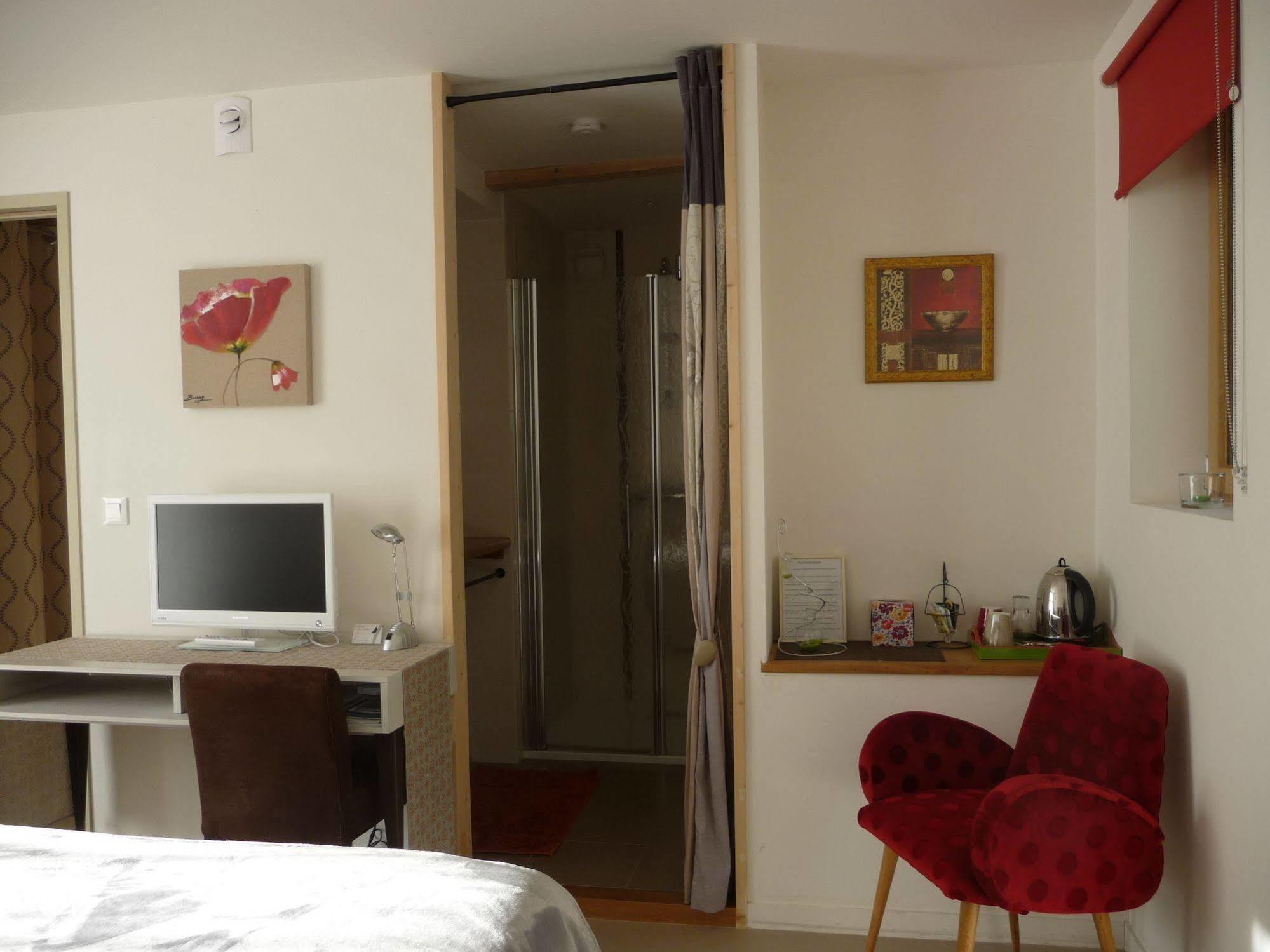 Le Jardin Aux Oiseaux Bed & Breakfast Férel Dış mekan fotoğraf
